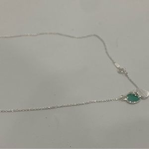 A Tiffany necklace new